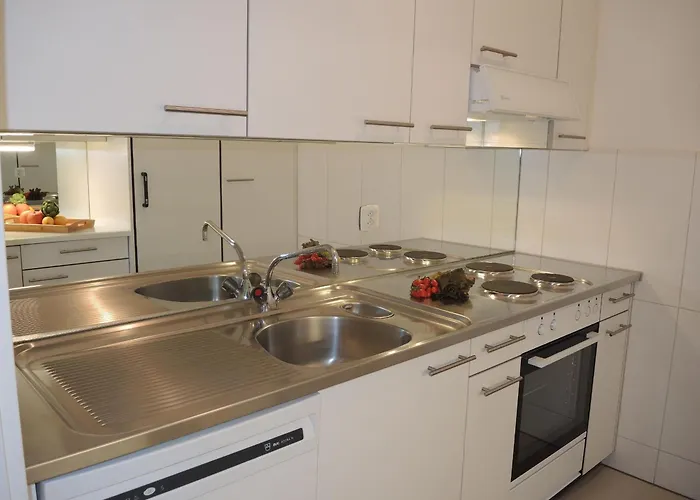 Fiore Rosa By Fewotessin Ascona